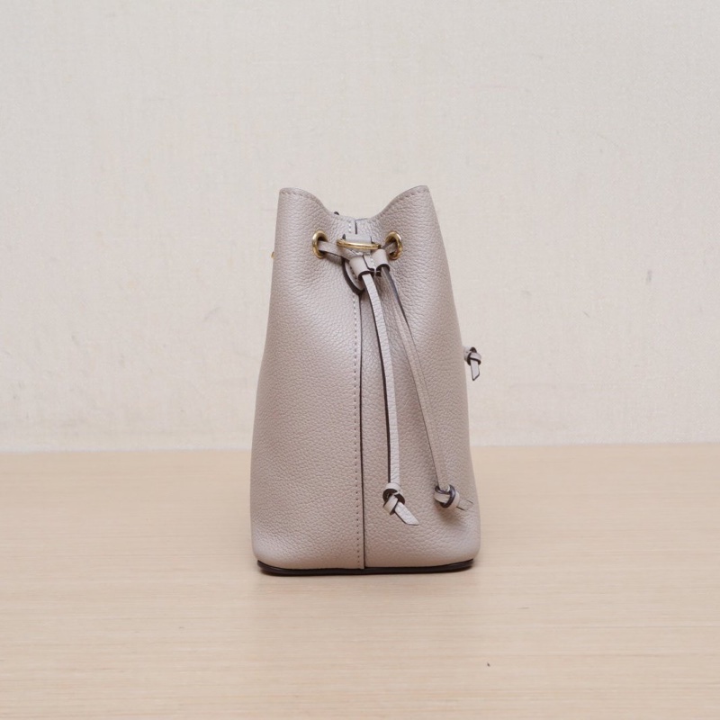 LOUIS VUITTON LockmeBucket水桶包Nano16牛皮金扣肩背包晶片-1