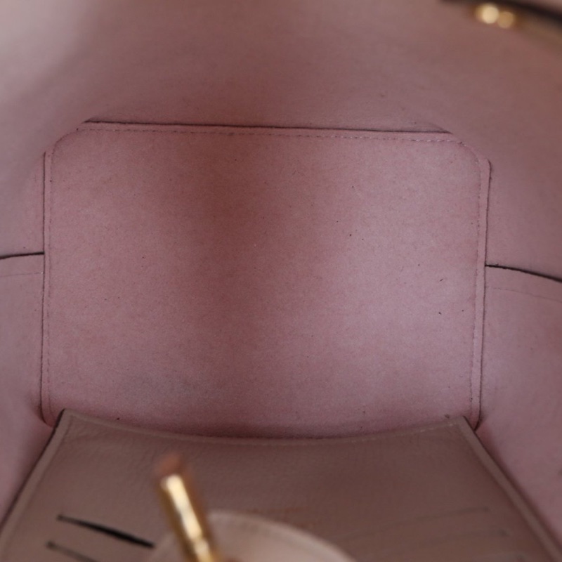LOUIS VUITTON LockmeBucket水桶包Nano16牛皮金扣肩背包晶片-5