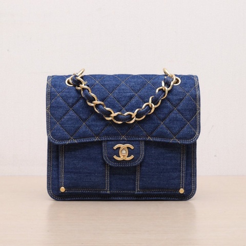 CHANEL 23S手柄雙肩包25cm藍色牛仔晶片開金扣