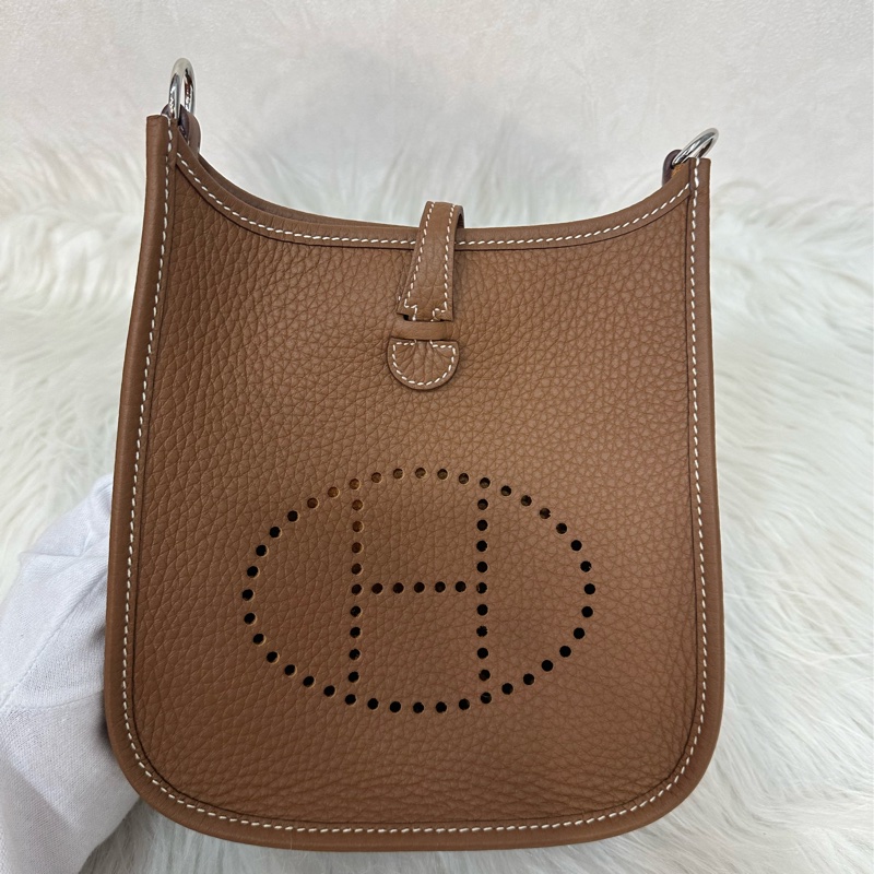 Hermes 金棕色銀釦mini evelyne-3