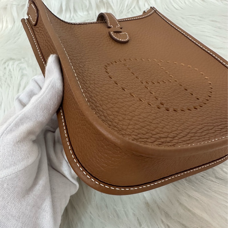 Hermes 金棕色銀釦mini evelyne-4