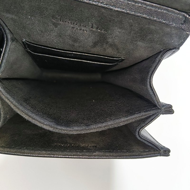 DIOR Diorama黑色牛皮藤格紋鉚釘盾牌包單肩包斜挎包金色五金可拆卸肩帶-6