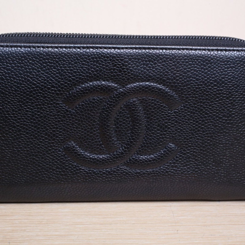 CHANEL 黑色荔枝牛皮16開銀扣雙C浮雕logo拉鏈長款錢包-4