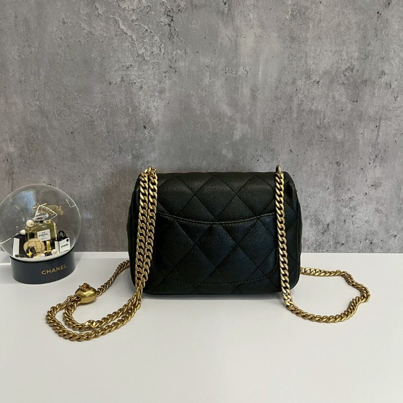 Chanel 愛心調節釦 20公分 黑金荔枝牛 晶片款-1