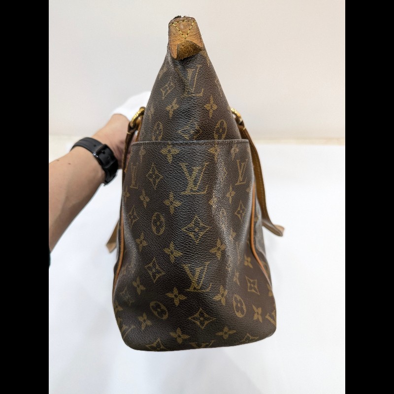 莉亞精品♡LV 雙口袋天心包 二手美包-7