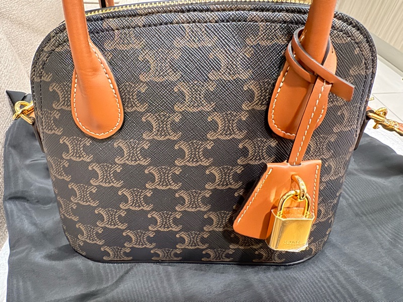 CELINE TEEN HONORINE標誌印花及牛皮革手袋-1