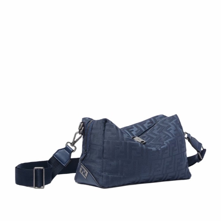 Fendi 男士 Squared FF Fendi Lui 中號單肩包均碼碼中號、28cm*11cm*19cm-1