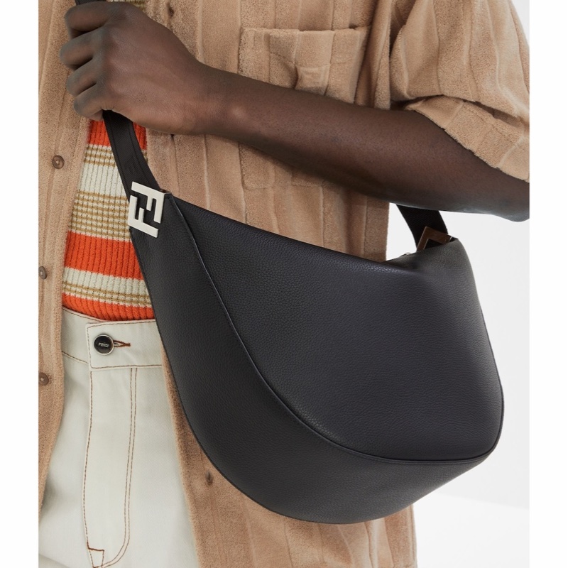 Fendi 男士 Melon 中號月牙形郵差包均碼碼中號、34cm*11cm*23cm-3