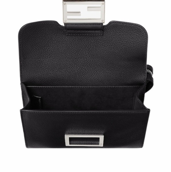 Fendi 男士 翻蓋單肩包均碼碼常規、19cm*8cm*14cm-1