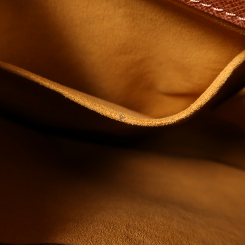 LOUIS VUITTON Monogram Musette金扣肩背袋-17