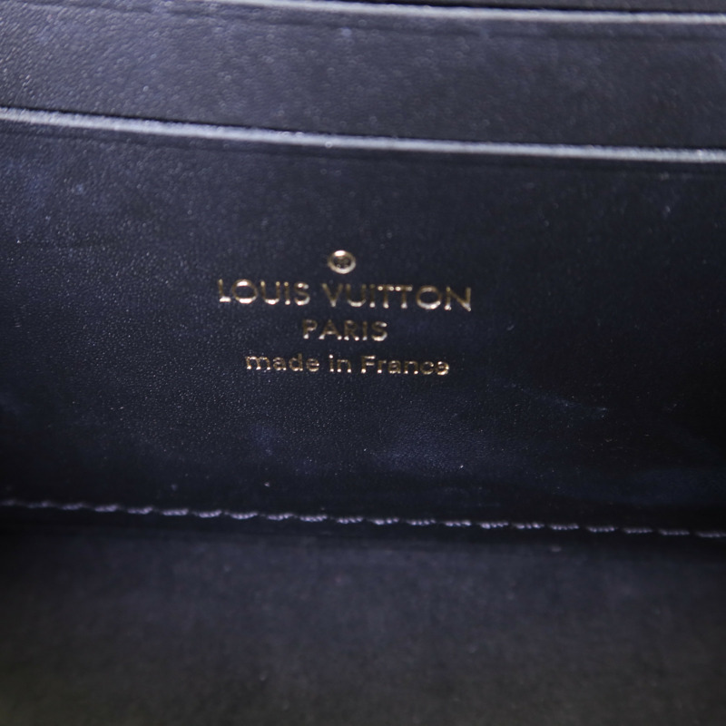 LOUIS VUITTON Monogram Reverse Dauphine金扣肩背袋-6