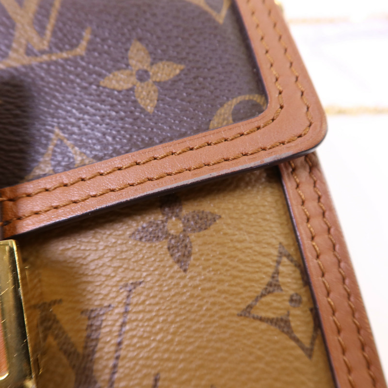 LOUIS VUITTON Monogram Reverse Dauphine金扣肩背袋-14