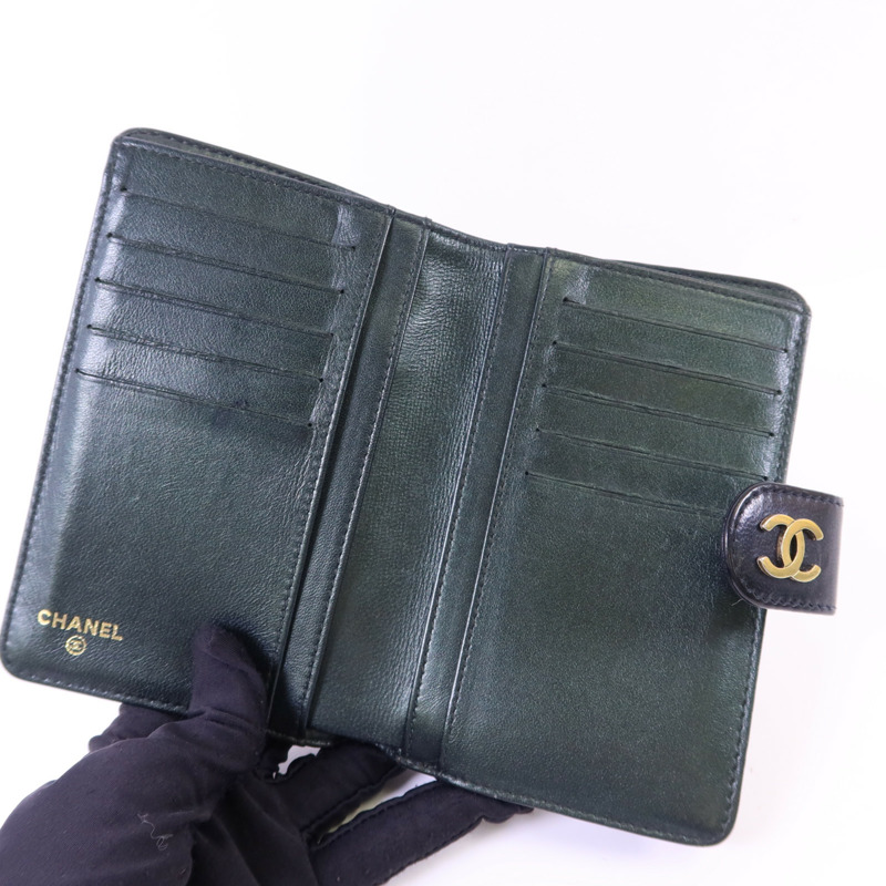 CHANEL 羊皮皮革Camellia Wallet金扣銀包-4
