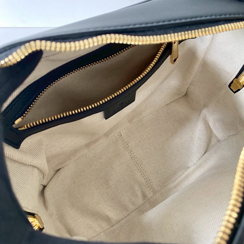 Gucci GG STARS系列 黑色 方型箱包 斜背包 牛皮 626363-5