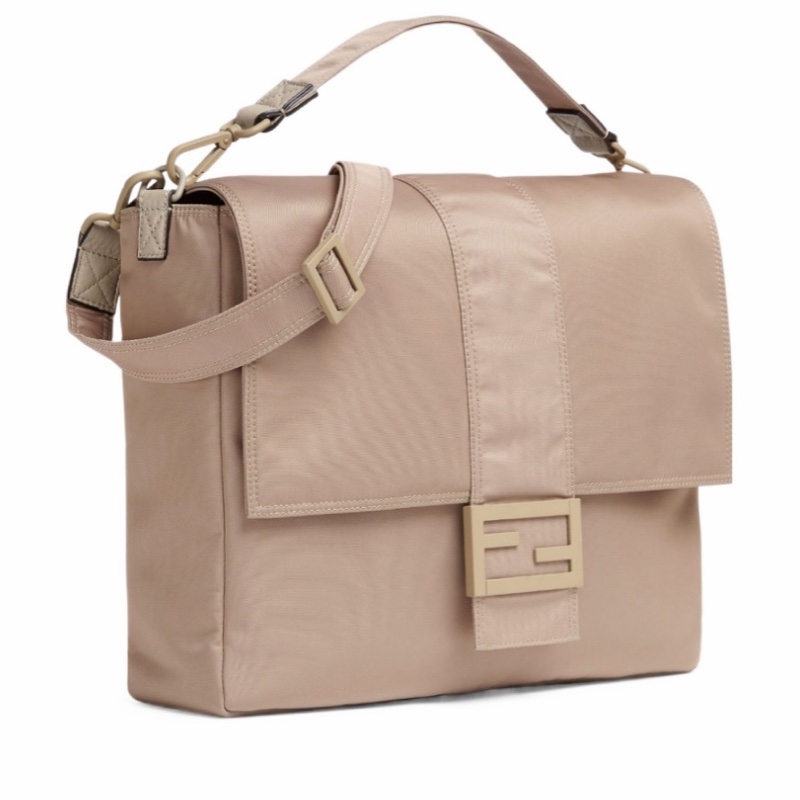 Fendi 男士 Baguette大號信差包均碼碼大號、37 X 10 X 30 CM-1