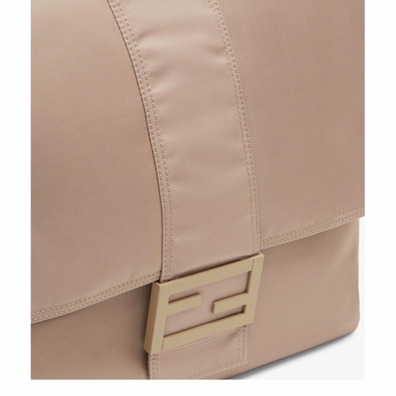 Fendi 男士 Baguette大號信差包均碼碼大號、37 X 10 X 30 CM-2