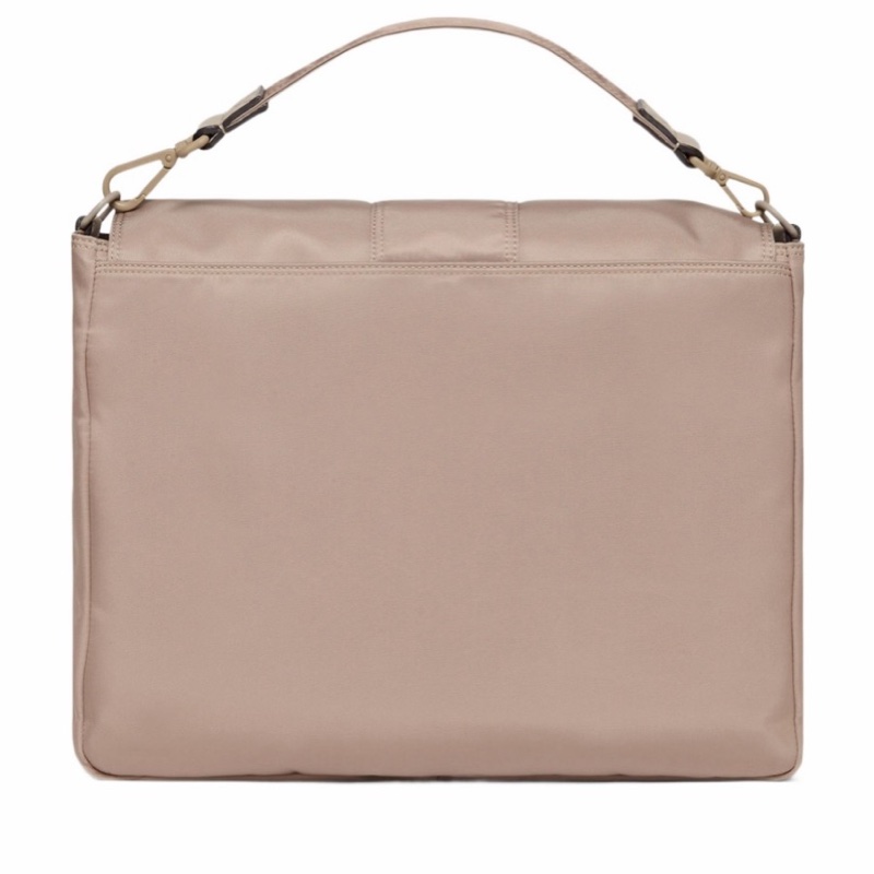 Fendi 男士 Baguette大號信差包均碼碼大號、37 X 10 X 30 CM-3