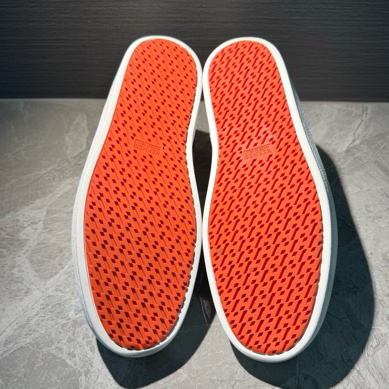 98新Hermès愛馬仕男鞋41碼  白藍拼色大標logo休閒時尚板鞋-5