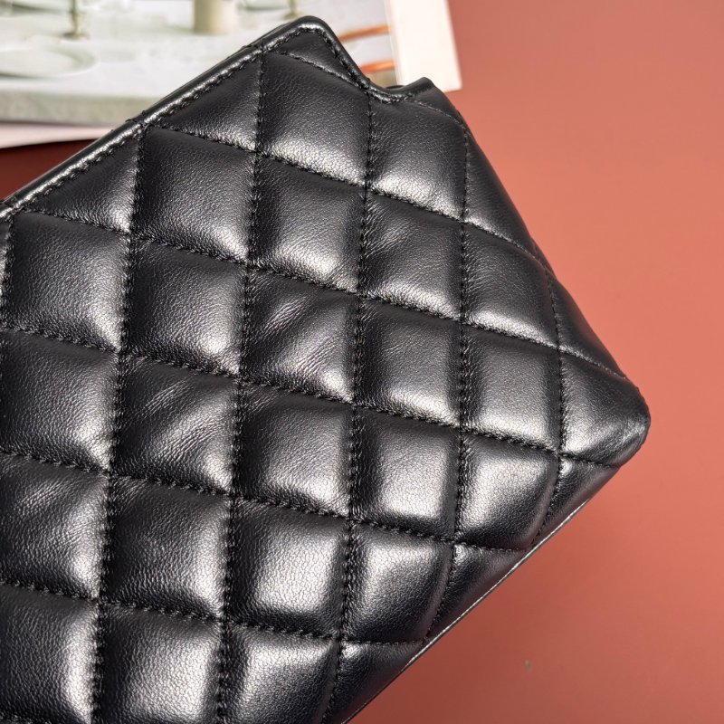 ::CHANEL:: AP3429 黑色經典菱格紋皮革金獅頭吊飾肩背包 鏈包 肩背鏈包 手提包-13