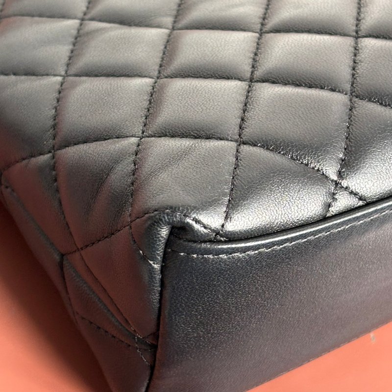 ::CHANEL:: AP3429 黑色經典菱格紋皮革金獅頭吊飾肩背包 鏈包 肩背鏈包 手提包-26