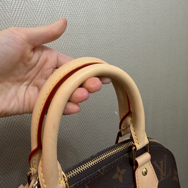 LV 原花金釦Alma BB手提斜背貝殼包M46990-7