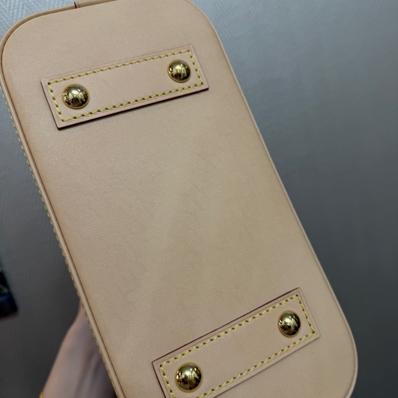 LV 原花金釦Alma BB手提斜背貝殼包M46990-9