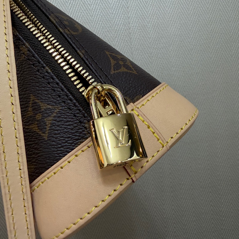 LV 原花金釦Alma BB手提斜背貝殼包M46990-14