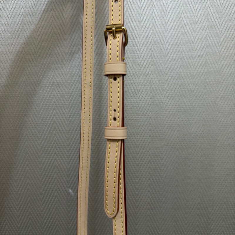 LV 原花金釦Alma BB手提斜背貝殼包M46990-16