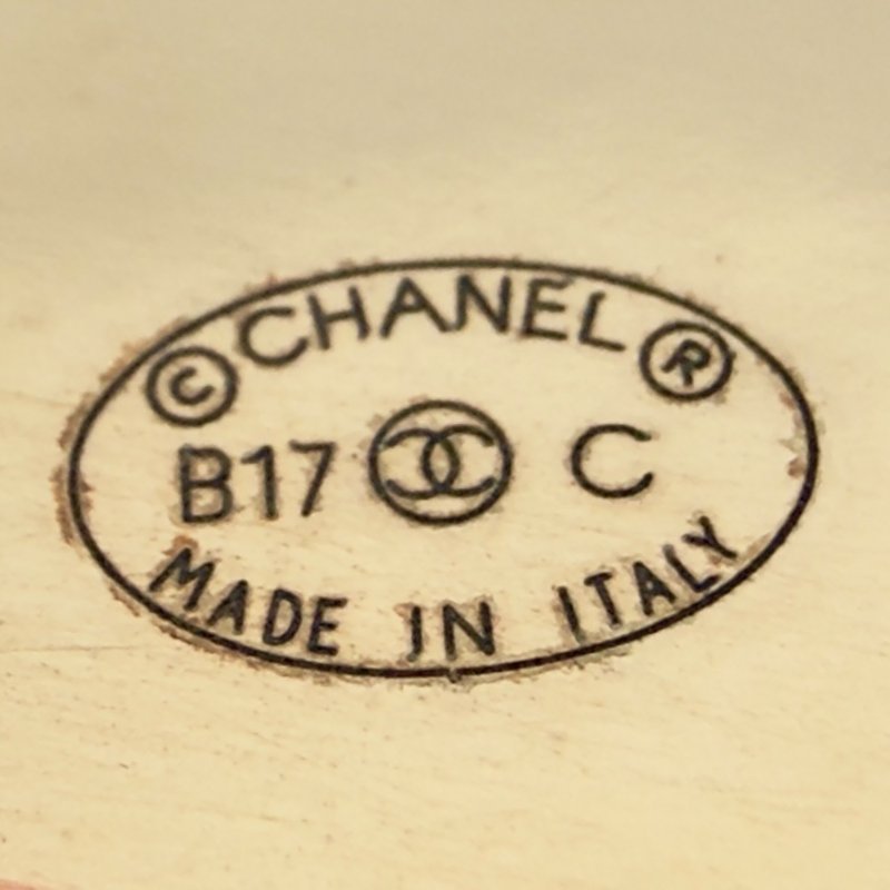 CHANEL I 💗 COCO 愛心 胸針-6