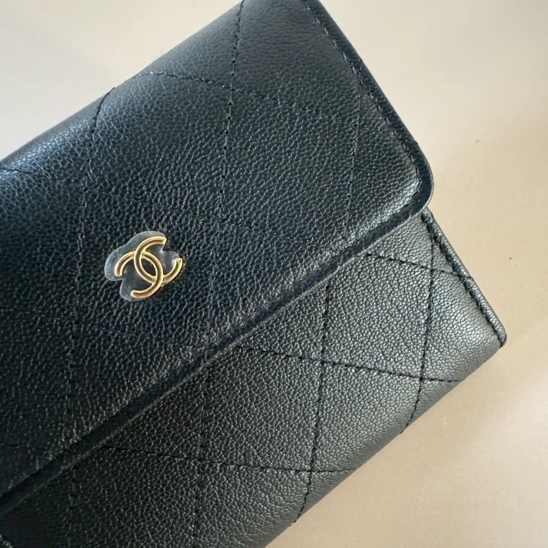 CHANEL 25K 黑色 羊皮 6卡 零錢 三折短夾 小Logo AP4911-5