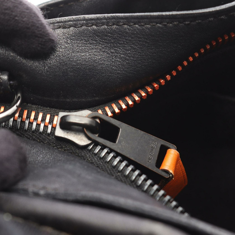 愛馬仕 Caravan Horizontal PM 手提包，黑色橙色真皮，SHW 五金配件，二手女款-13