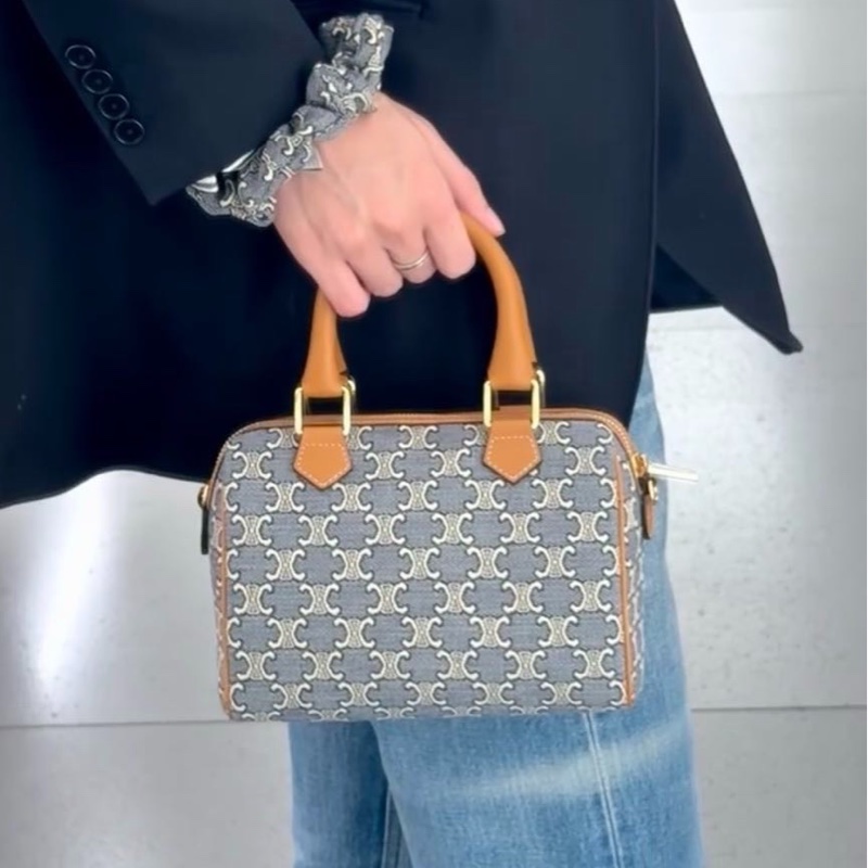 Celine 女士 小號TRIOMPHE波士頓包-0