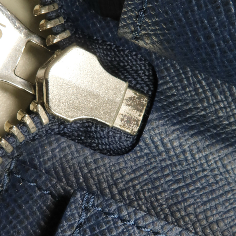 LOUIS VUITTON Taiga Long Wallet長錢包-13