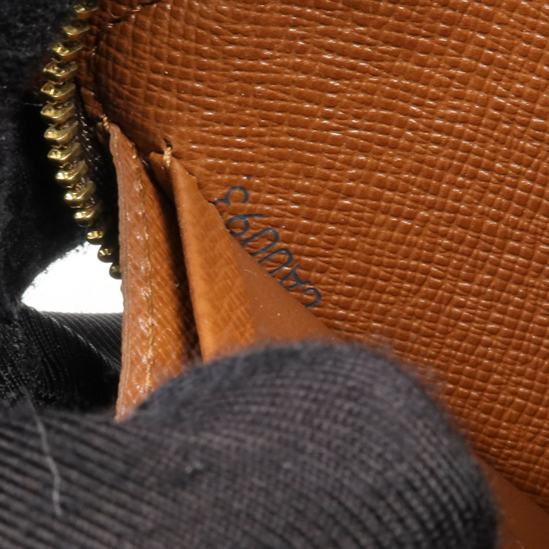LOUIS VUITTON Monogram Porte Monnaie Zip金扣長錢包-14