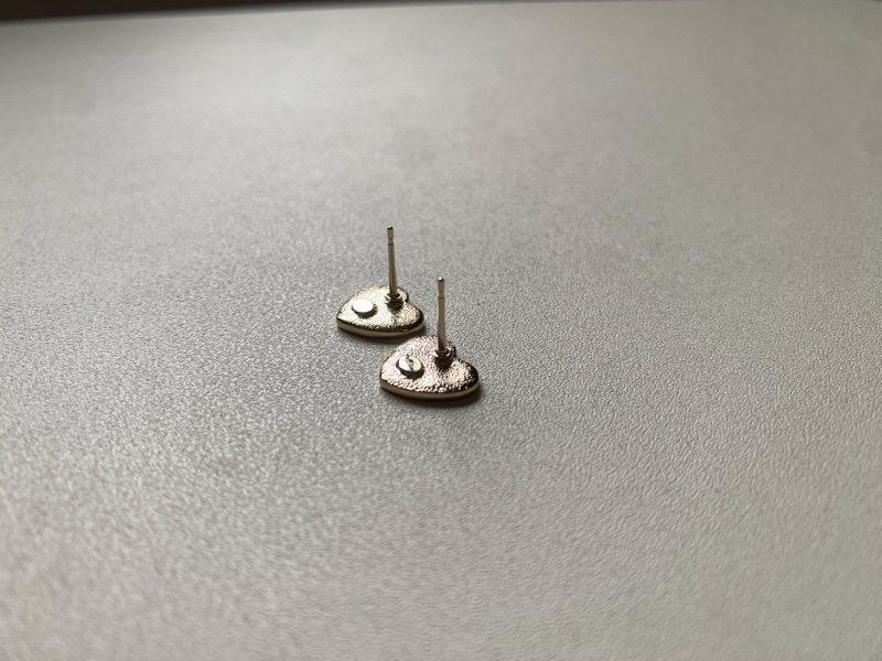 914intheair精品代購『全新閒置』Chanel 愛心logo耳環 香奈兒 愛心貝母耳釘-14