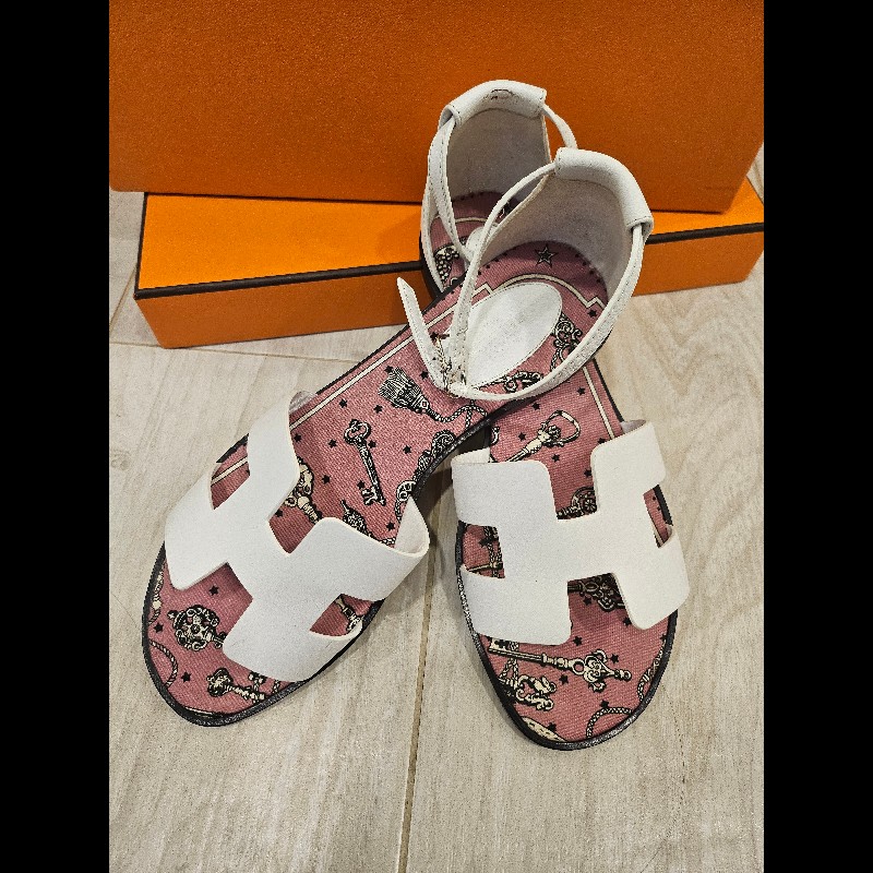 Hermes 夏日涼鞋 附盒防塵套-0