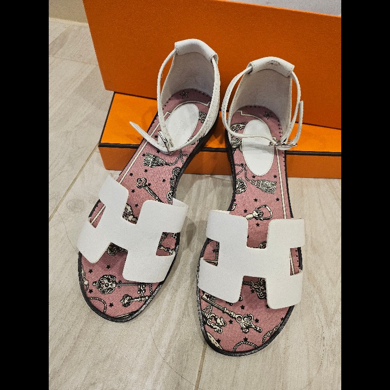 Hermes 夏日涼鞋 附盒防塵套-1