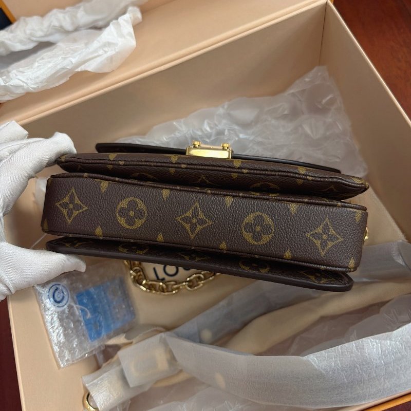 全新品 路易威登/Louis Vuitton Pochette Metis 老花mini郵差包-4