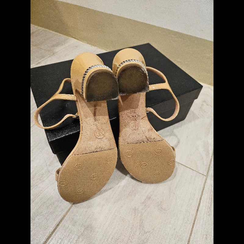 CHANEL 超美秀上珍珠跟鞋-8