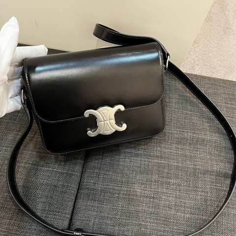 Celine🆕  188423/BF438SI/BK