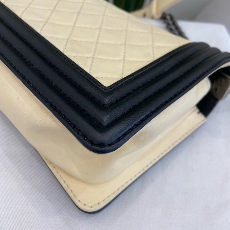 香奈兒/Chanel Leboy中號黑白熊貓配色 肩背斜背包-9
