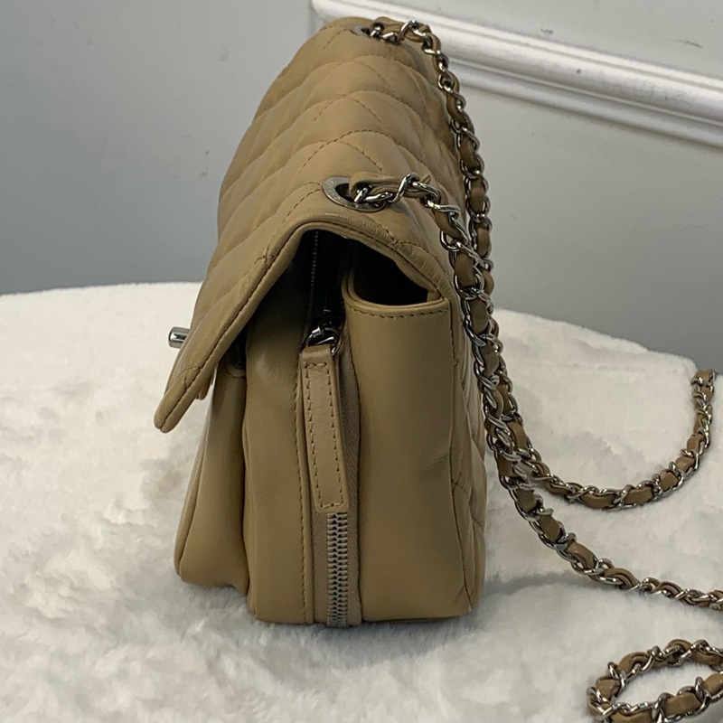 Chanel Flap Bag-4