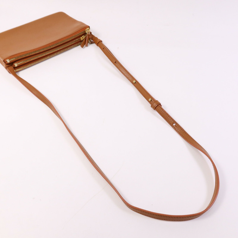 CELINE 羊皮皮革Trio金扣肩背袋-6