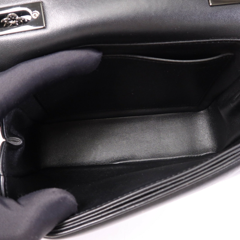 Valentino 羊皮皮革Garavani One Stud銀扣鏈帶肩背袋-4