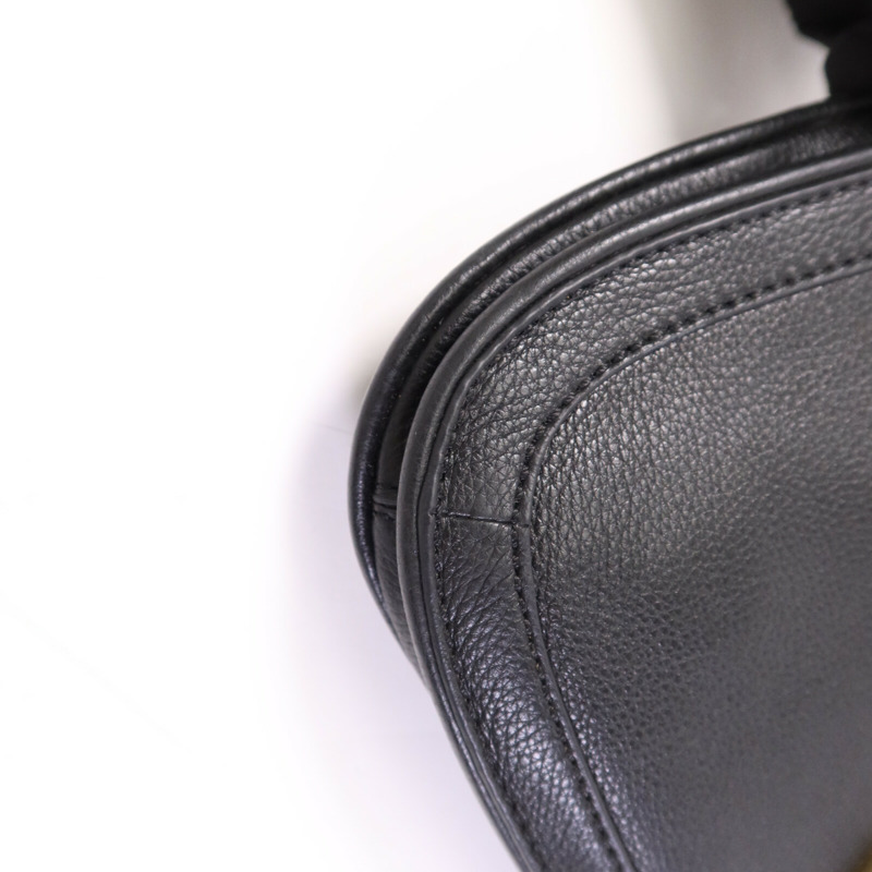 Tory Burch 牛皮皮革Amanda Logo Clutch金扣鏈帶肩背袋-11