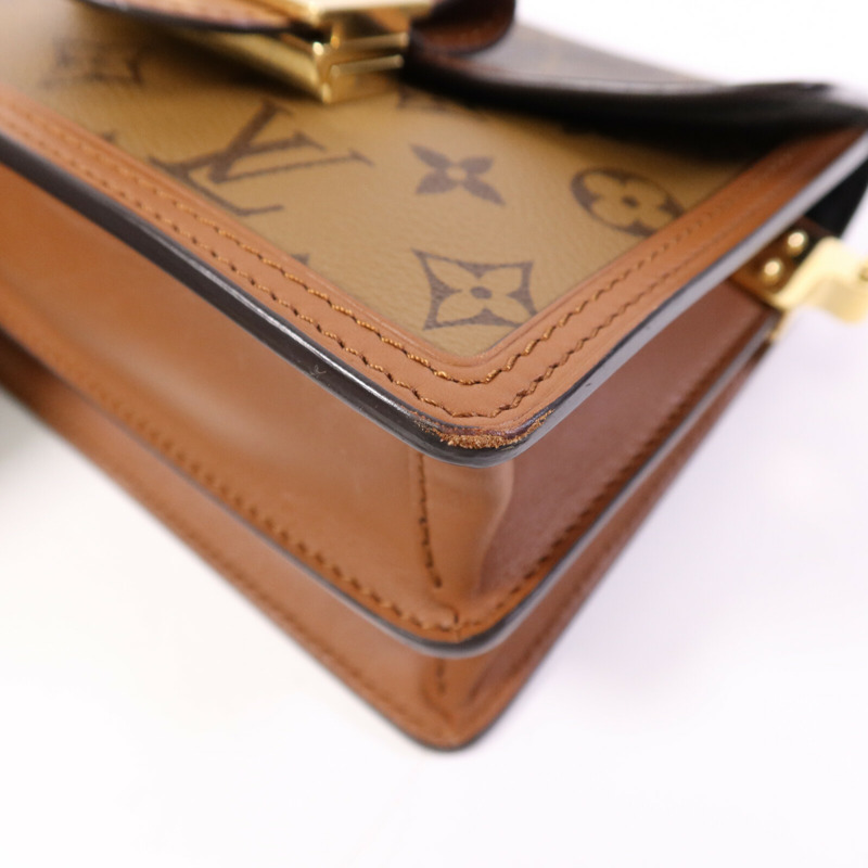 LOUIS VUITTON Monogram Reverse Mini Dauphine金扣肩背袋-10
