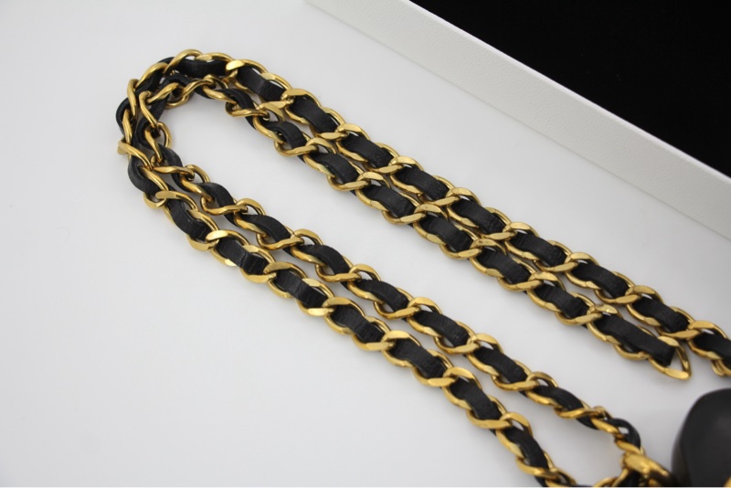 Chanel Vintage 91 Wooden Heart CC & Leather Chain Necklace-7