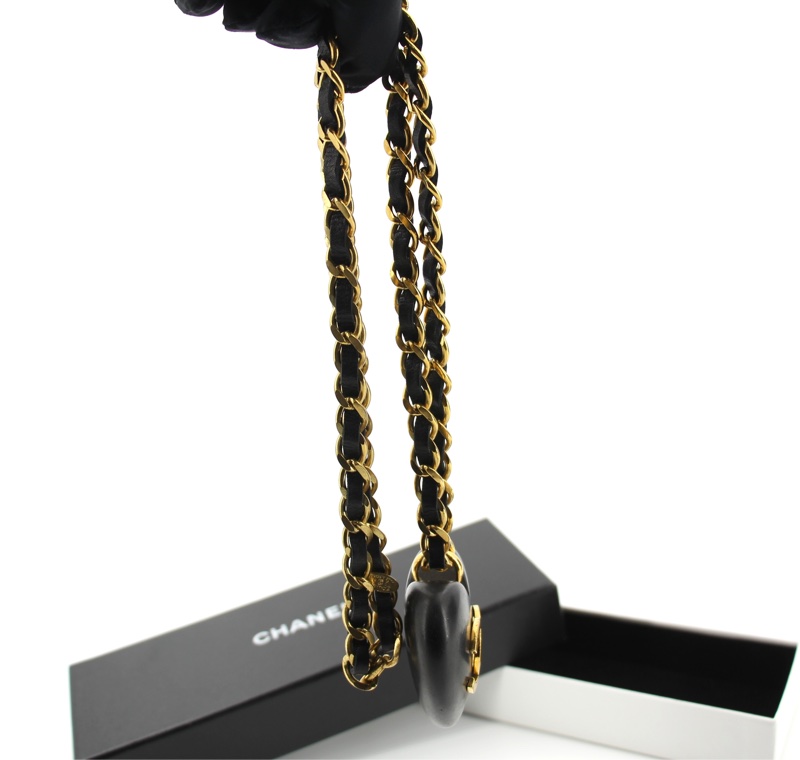 Chanel Vintage 91 Wooden Heart CC & Leather Chain Necklace-15