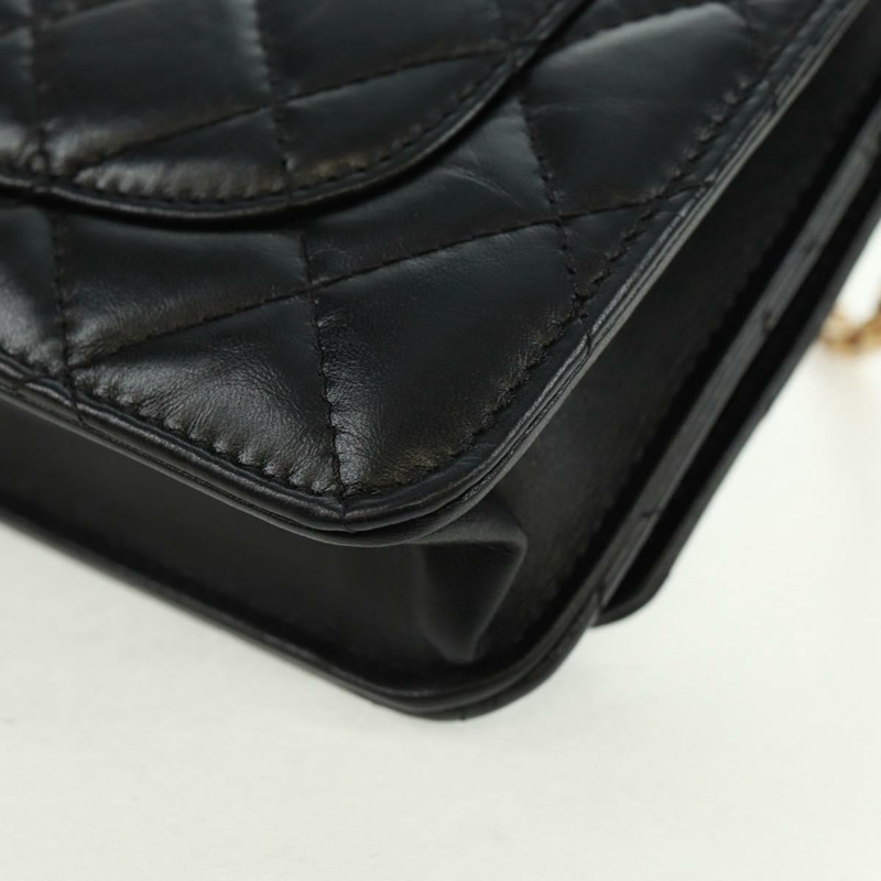 【日本直送】香奈兒 Chain Matelasse 2.55 單肩包，黑色皮革，金色雙C標誌，正品編號 165409V-16