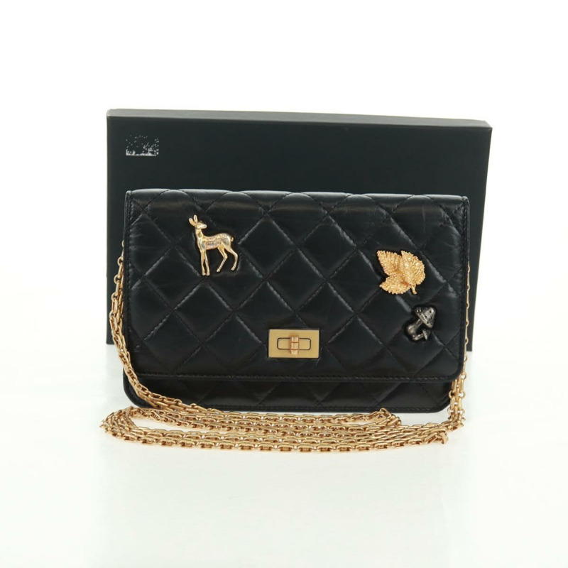 【日本直送】香奈兒 Chain Matelasse 2.55 單肩包，黑色皮革，金色雙C標誌，正品編號 165409V-30
